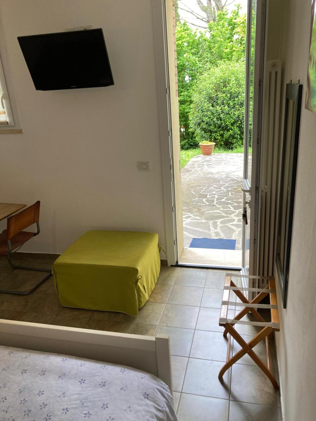 B&B Mama Ro Cesena Exteriör bild