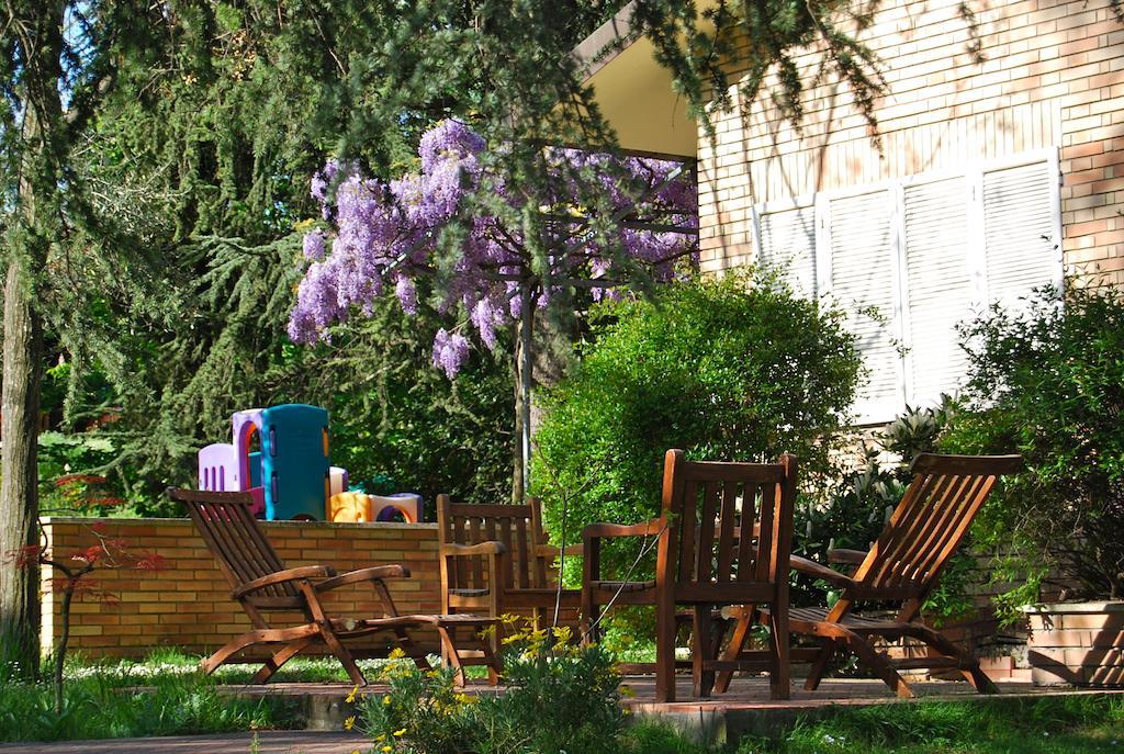 B&B Mama Ro Cesena Exteriör bild