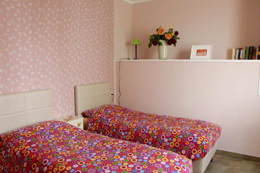 B&B Mama Ro Cesena Exteriör bild